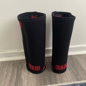 SBD KNEE SLEEVES (pair) Very gently used